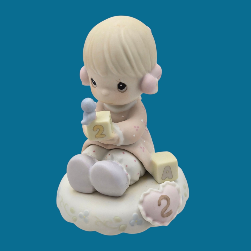 Vintage Precious Moments Growing in Grace Girl with Blocks Age 2 Signed Sam B